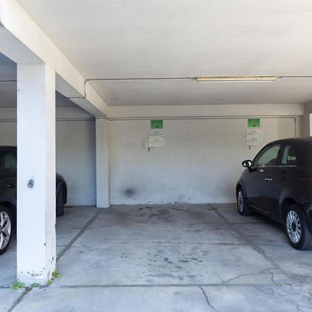 Ferienwohnung Host Wise - Charming Luxurious Flat With Garage Porto Exterior foto